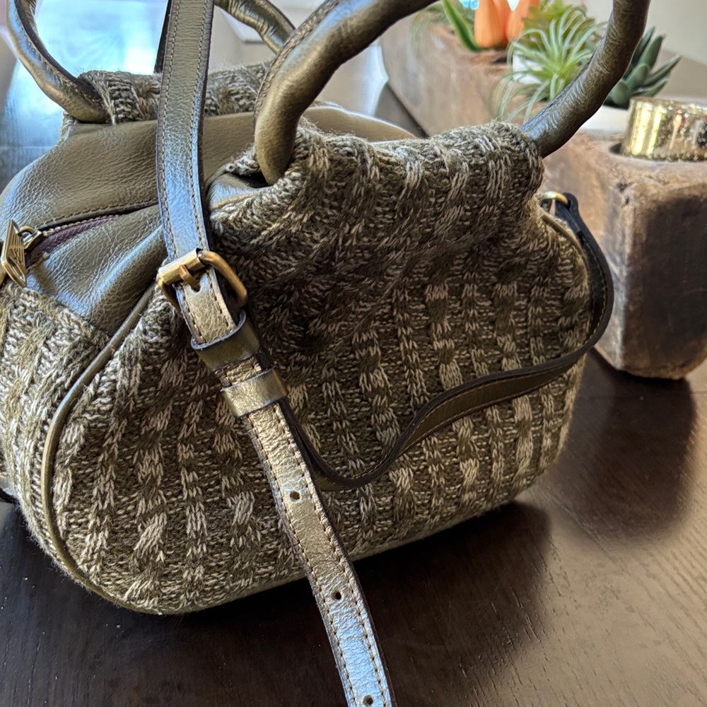 Patricia Nash Green Knit Crossbody Bag - Picture 4 of 7